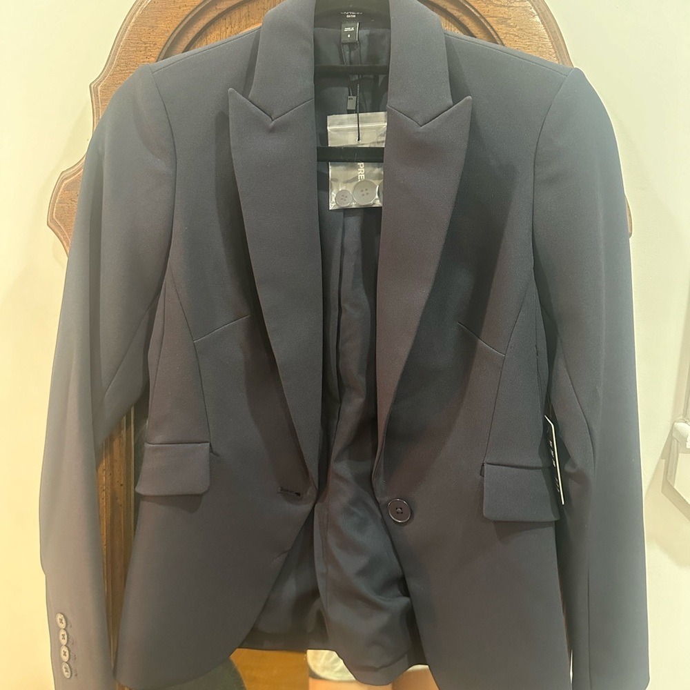 NWT navy express blazer/ suit jacket